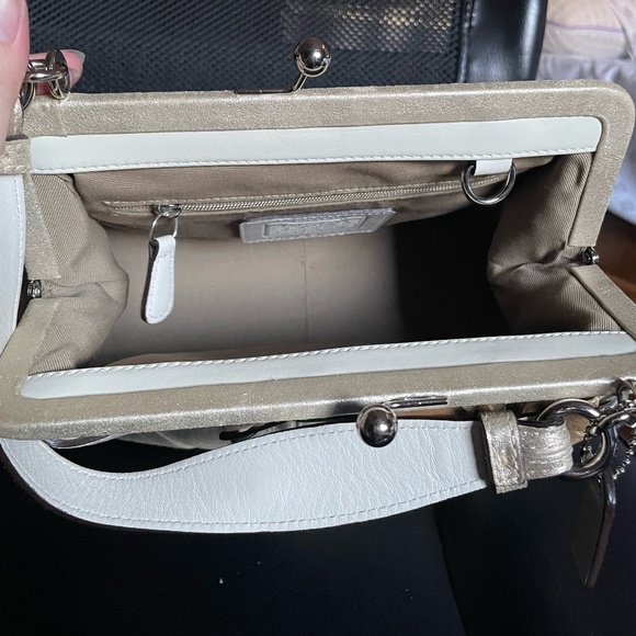 Coach Soho Kisslock Framed Satchel - Picture 7 of 10